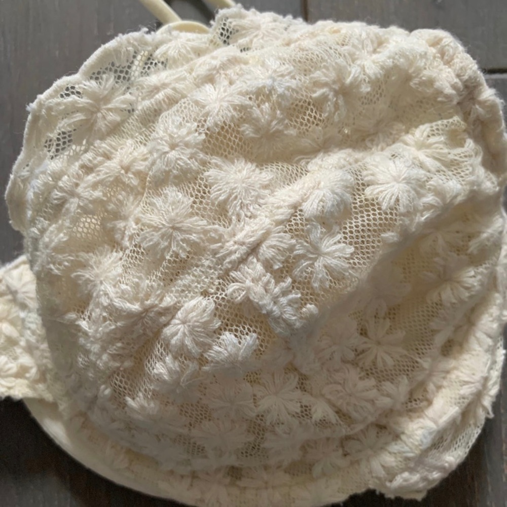 Savannah Morrow lace bra L